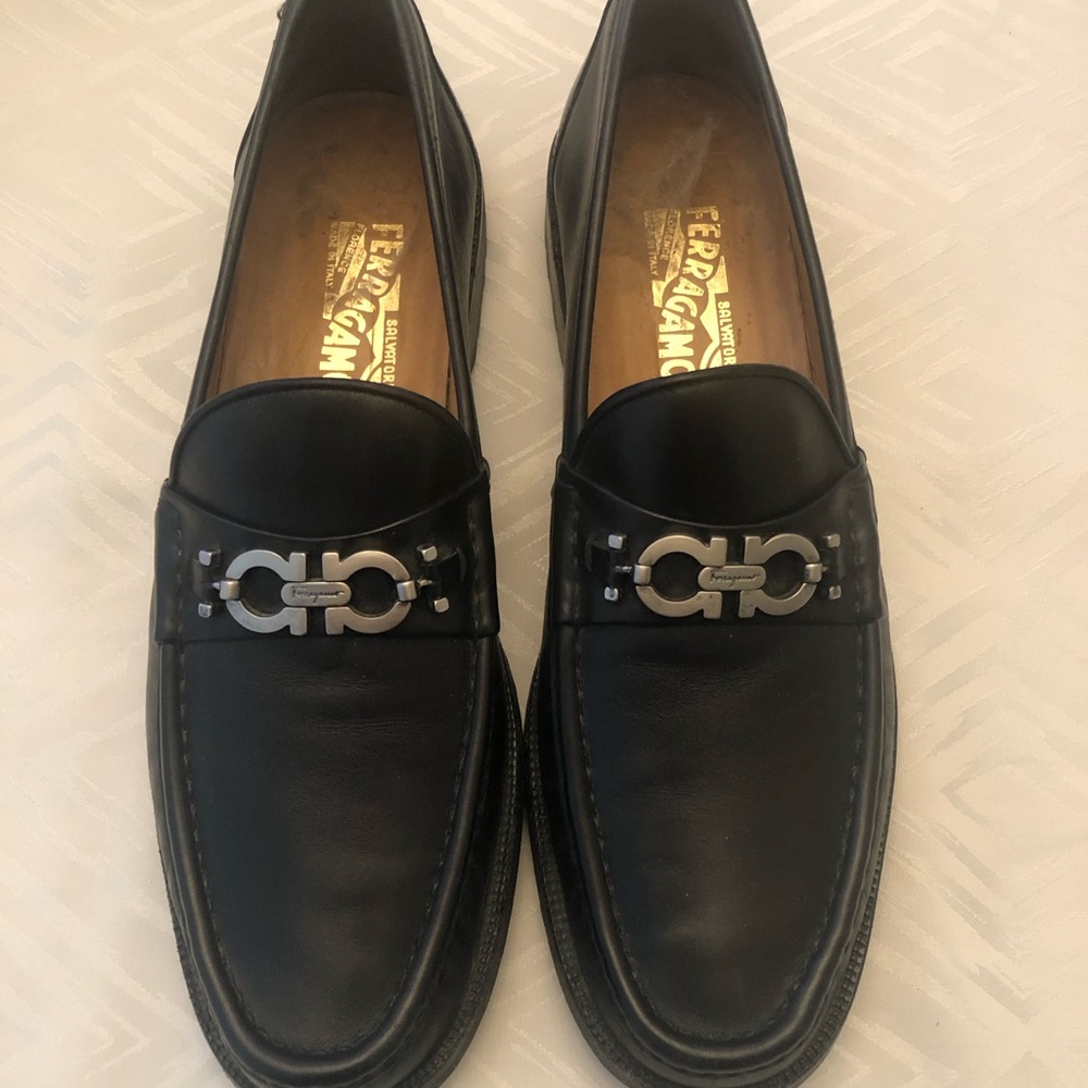Salvatore Ferragamo Black Leather Gancini Bit Slip-On Loafers